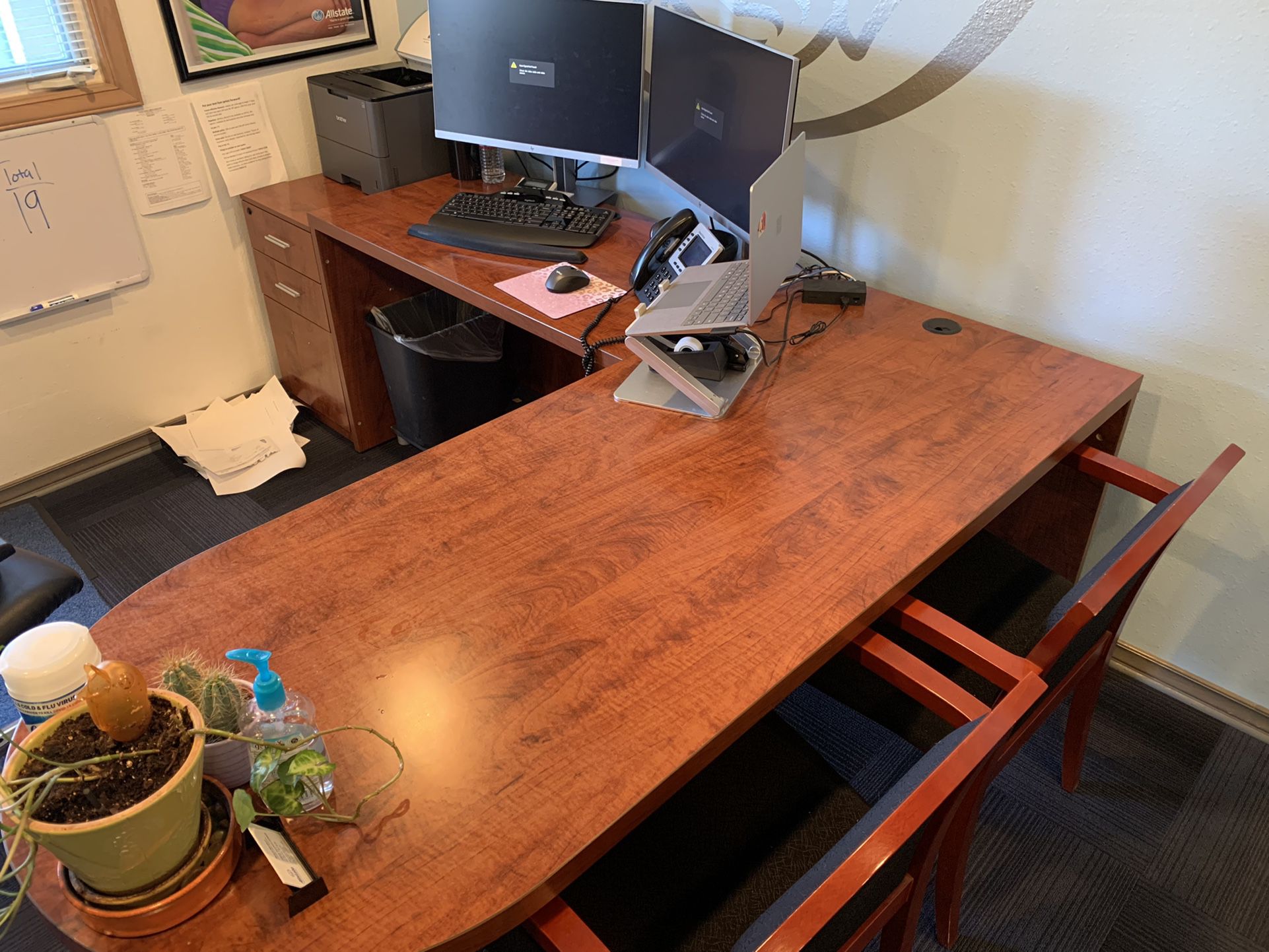 Large High Quality Office Desk w/ 3 Drawer Cabinet