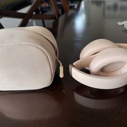 Kim Kardashian Dr Dre Beats 