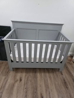 Delta 4 in 1 crib