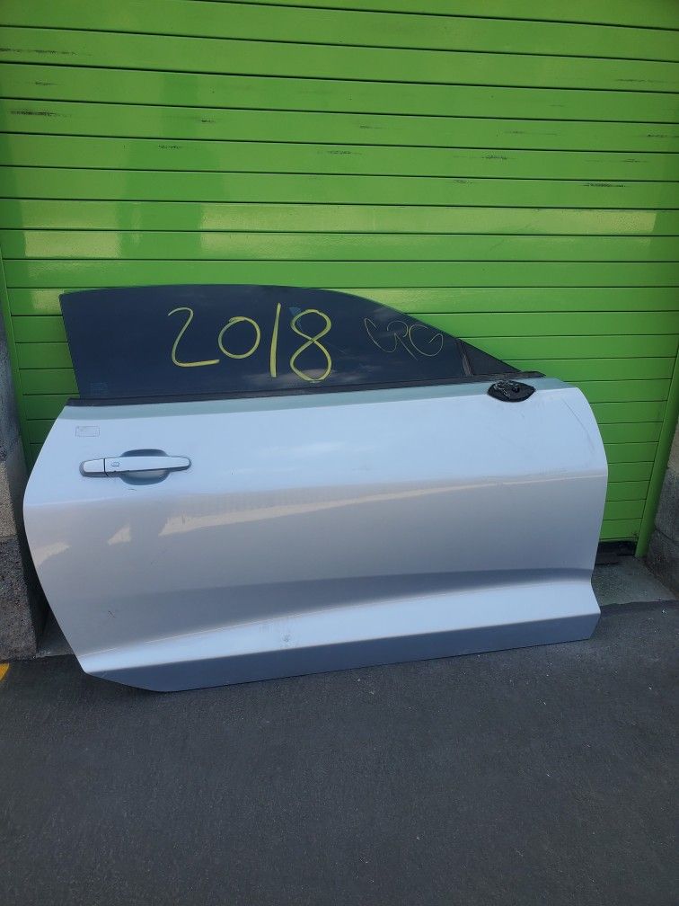 CAMARO PASSENGER DOOR 2016-2017-2018-2019-2020-2021-2022-2023