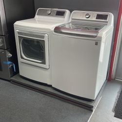 New Scrtach And Dent Lg  Washer And Dryer 1 Year Warranty 