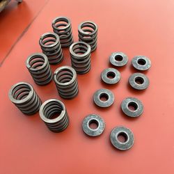 2TG VALVE SPRING & RETAINER SET