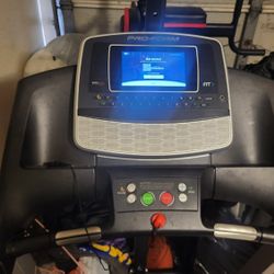 Pro Form Treadmill / Costco 
