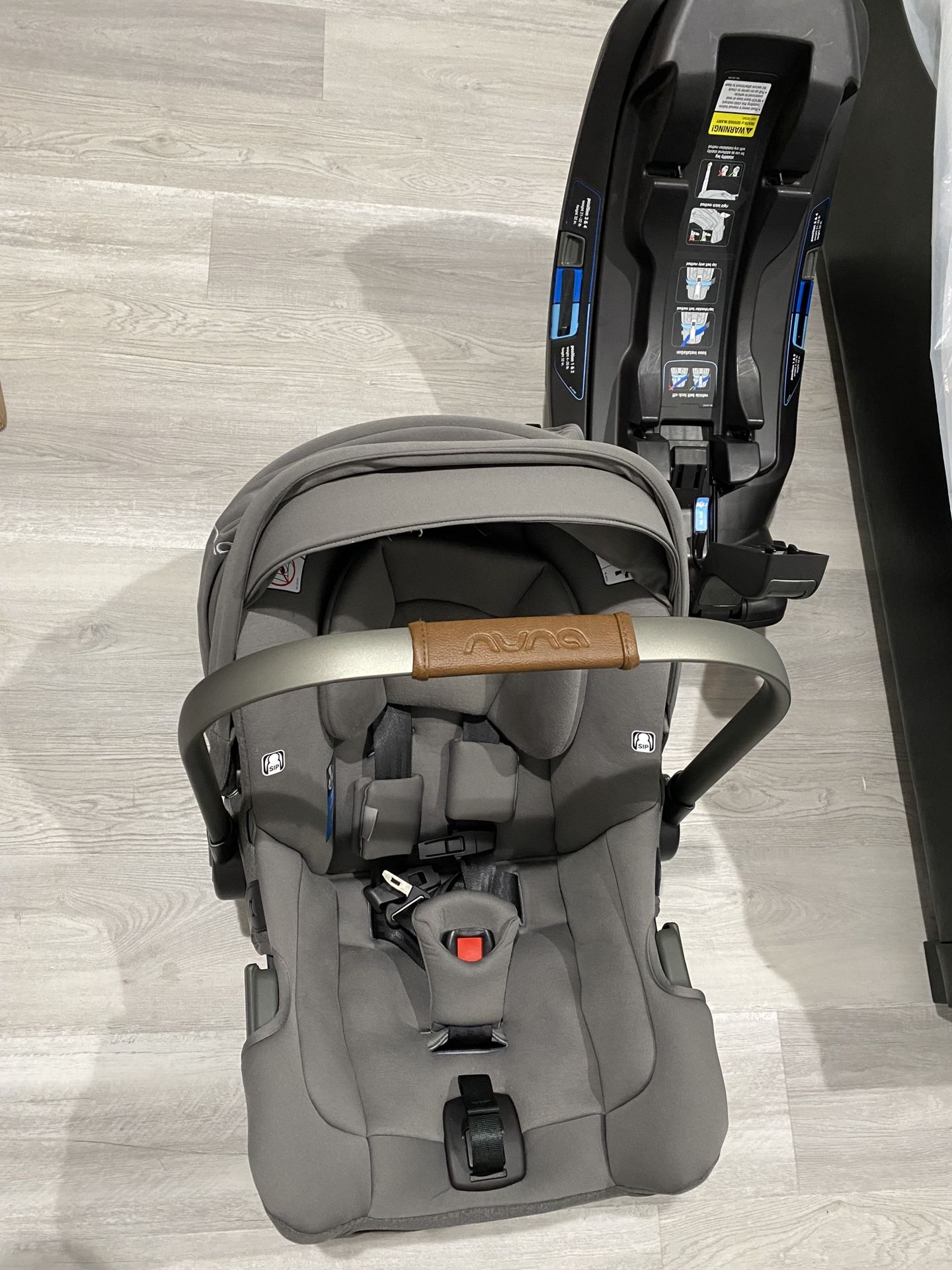 Nuna infant car seat and base