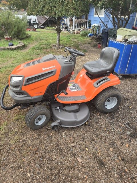 Clean Husqvarna Riding Mower - Pro-Level 20HP Briggs Engine Swap!