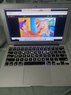 Apple MacBook