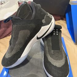 Nike Adapt BB