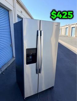 Apartment size SxS refrigerator 33” width stainless steel