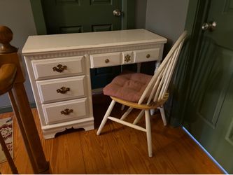 Bassett Desk