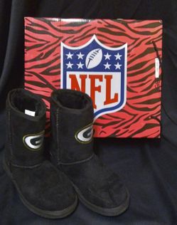 NFL Licensed GREEN BAY PACKERS ladies Boots size 6