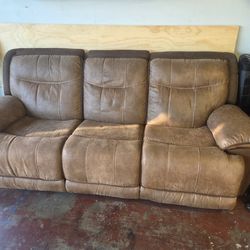 Reclining Sofa