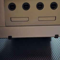 Silver Nintendo Gamecube Bundle!