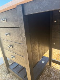 Beautiful desk for sale