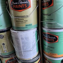 New Dunn Edwards Paint/ Pintura 