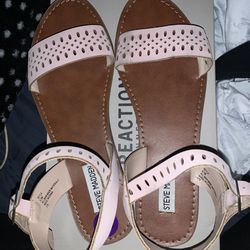 Women’s sandals