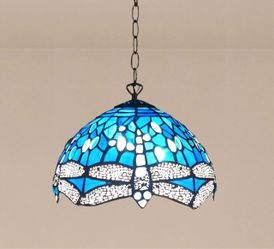 Tiffany-Style Stained Glass Dragonfly Pendant Light