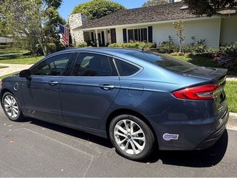 Ford Fusion Energi Titanium 2019 Hybrid