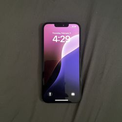 iPhone 13 - Unlocked - 128 GB
