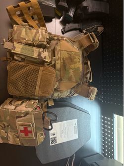 AR500 Plate Carrier and Plates
