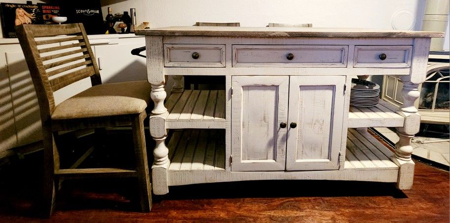 Farm Style Table With 3 Chairs
