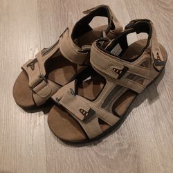 Khombu Sandals
