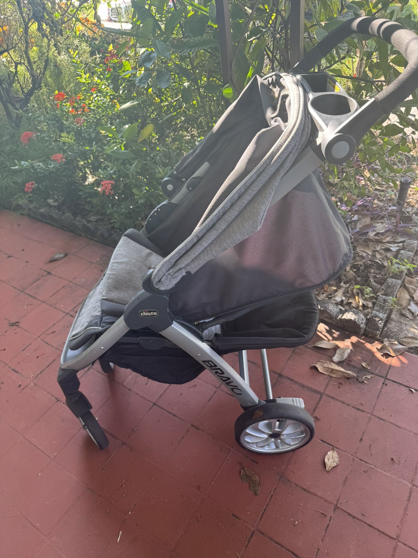 Bravo Stroller