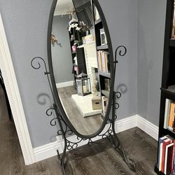 Floor Length Swivel Mirror (Black)