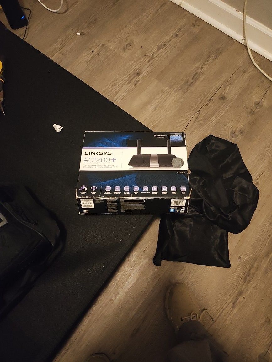 Linksys Ac1200+ Router