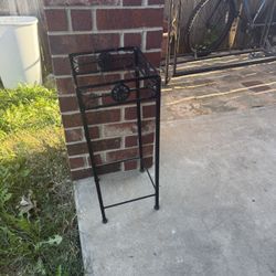 Para Planta De Metal. 