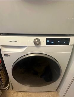 Samsung White Washer and Dryer