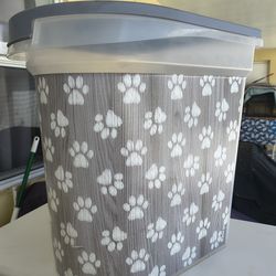 Paw Prints 26 lb Printed Pet Food Storage Container