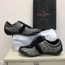 Sport In Blak, Gray And Silver # 9