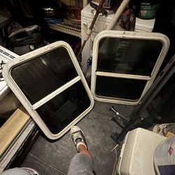 Rv Windows