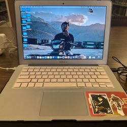 MacBook Air (13 Inch)