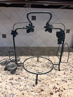 Plate and Utensil Holder Buffet Tray Metal with Ivy Decorationn
