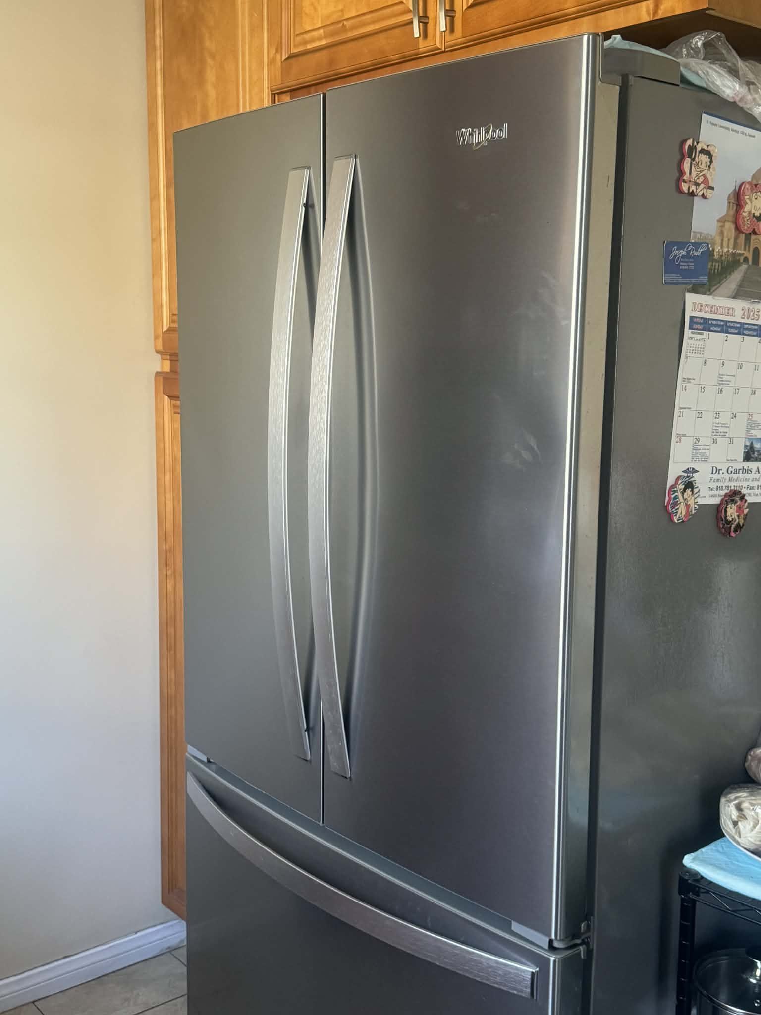 Whirlpool Refrigerator 