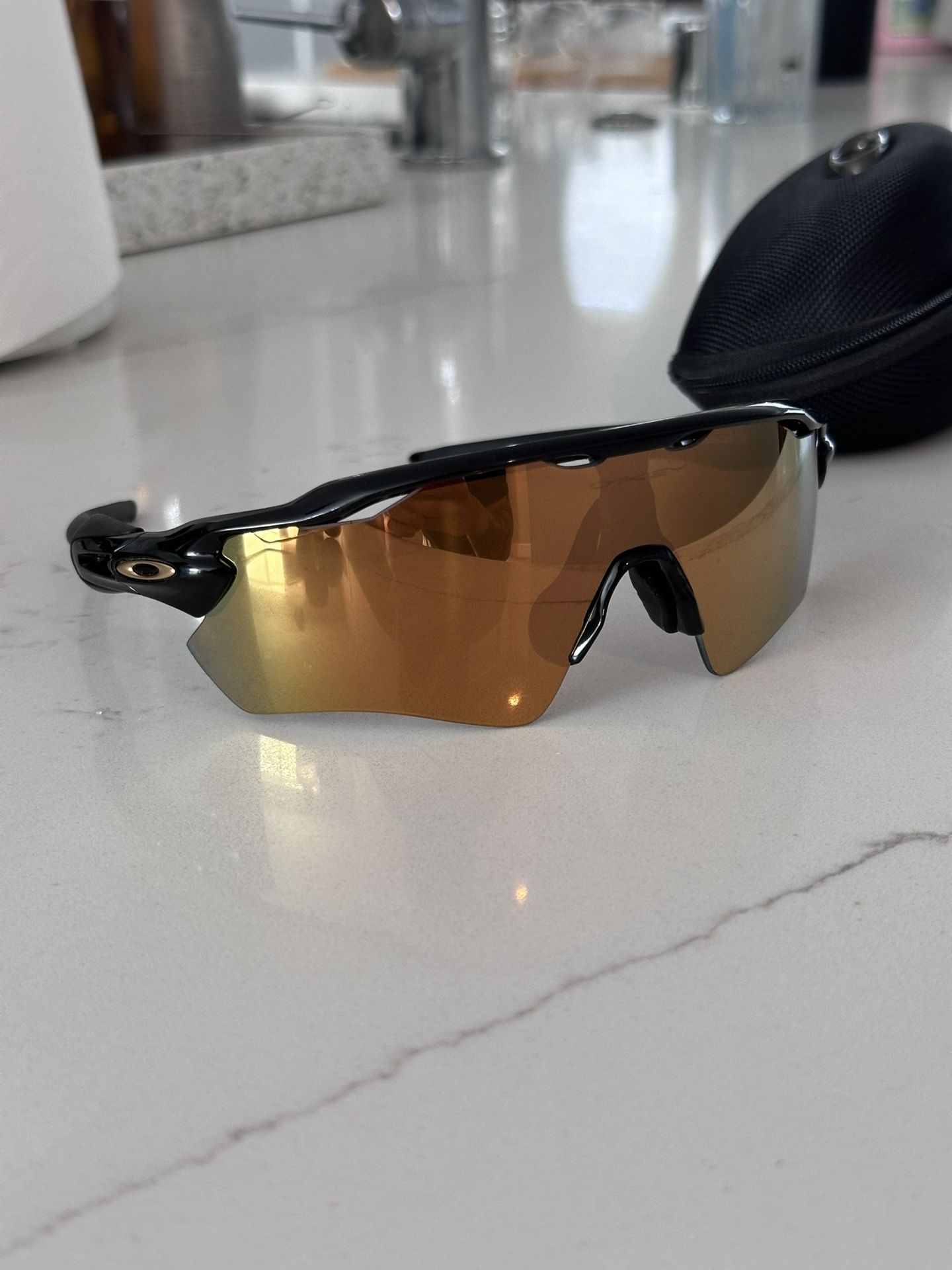 Oakley Radar EV Path 24k Prizm Lens Mint