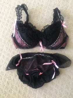 NEW lacey black/pink Bra+panty set, 34C