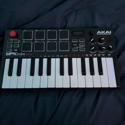Akai MPK Mini play