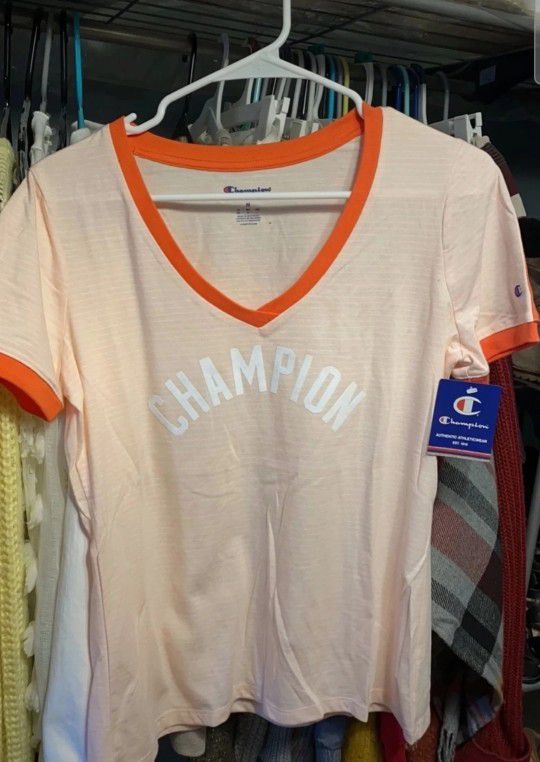 Women's Champion Athletic Shirt Size Medium 