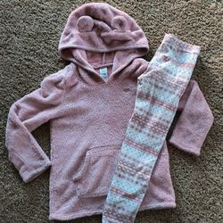 Girl's 6/6x Winter Outfit