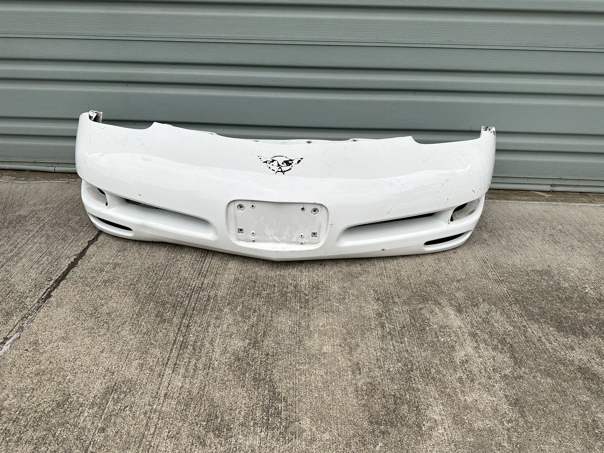 1(contact info removed) 1(contact info removed) 2001 2002 2003 2004 CHEVY CORVETTE FRONT BUMPER COVER 