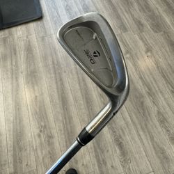 Taylormade 320 Irons
