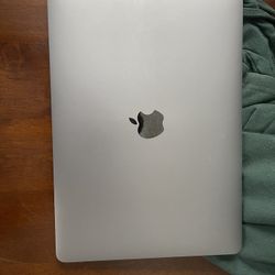 Macbook Pro 13”