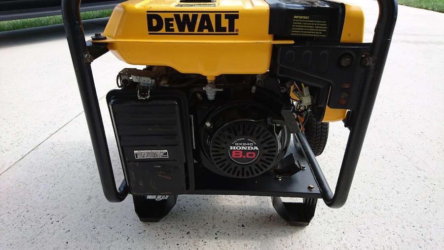 Dewalt DG4300 Generator for Sale in Henderson, NV OfferUp