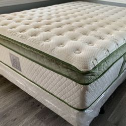 Full Organic Elite Superior Hybrid Cool Gel Memory Foam Pillow Top 14inch Mattress!!