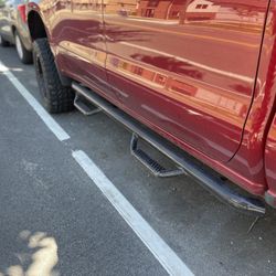 Sidesteps Of Chevy Silverado