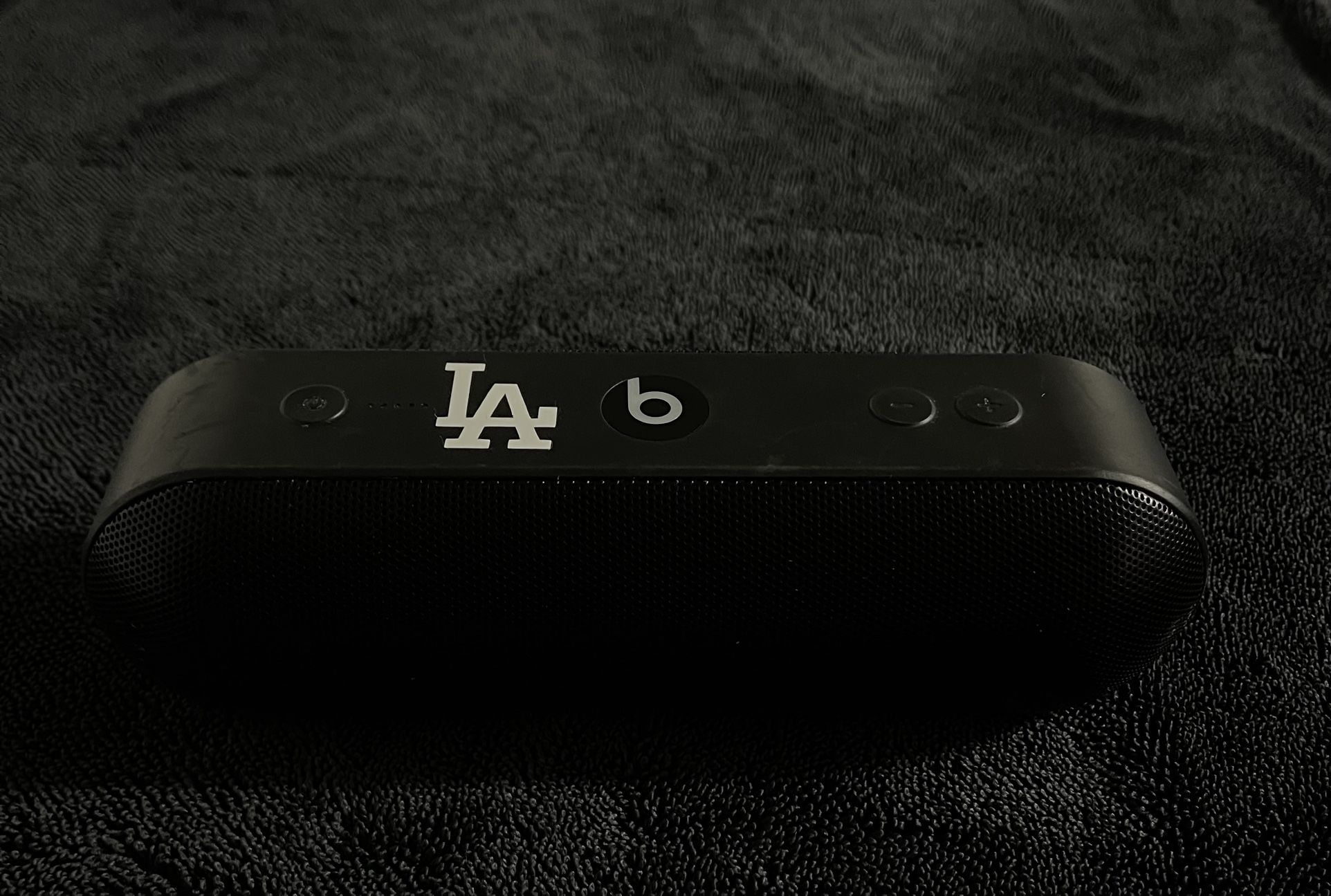 Beats Pill Portable
