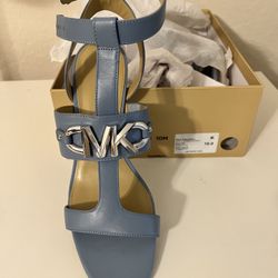 Michael Kors Izzy Strap Shoe In Chambray-size 10