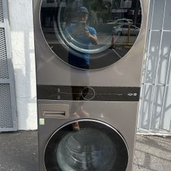 Washer And Dryer Set Stakable LG - 27 Inches 